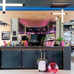 Moxy 3*, Utrecht Netherlands